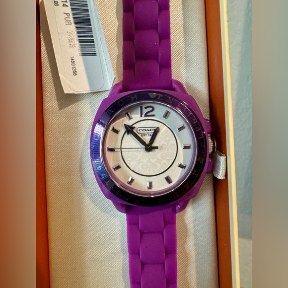 Coach Boyfriend Ladies Watch - Picture 3 of 6